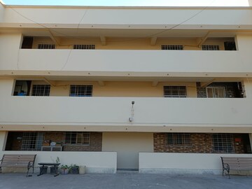 1.5 BHK Apartment – Exterior View View at Suyash Shopping Centre, Goregaon East - for Rent