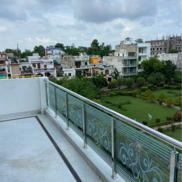 Balcony in  Pg at Gomti Nagar – for Rent