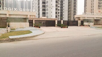 2.5 BHK Apartment – Exterior View View at Logix Blossom County, Sector 137 - for Rent