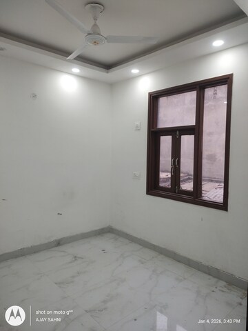Room in 1 BHK Builder Floor at Mehrauli – for Rent