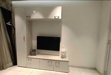 Furnished Amenities in 3 BHK Apartment at Dosti Group Imperia, Manpada – for Rent