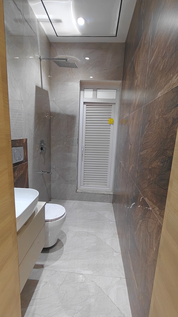 Bathroom, ruparel-urbana 2 Bedroom 595 Sq.Ft. Apartment In Kurla Mumbai 9742910