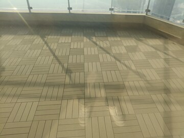 Balcony in 3 BHK Apartment at Lokhandwala Infrastructure Minerva, Mahalaxmi – for Rent