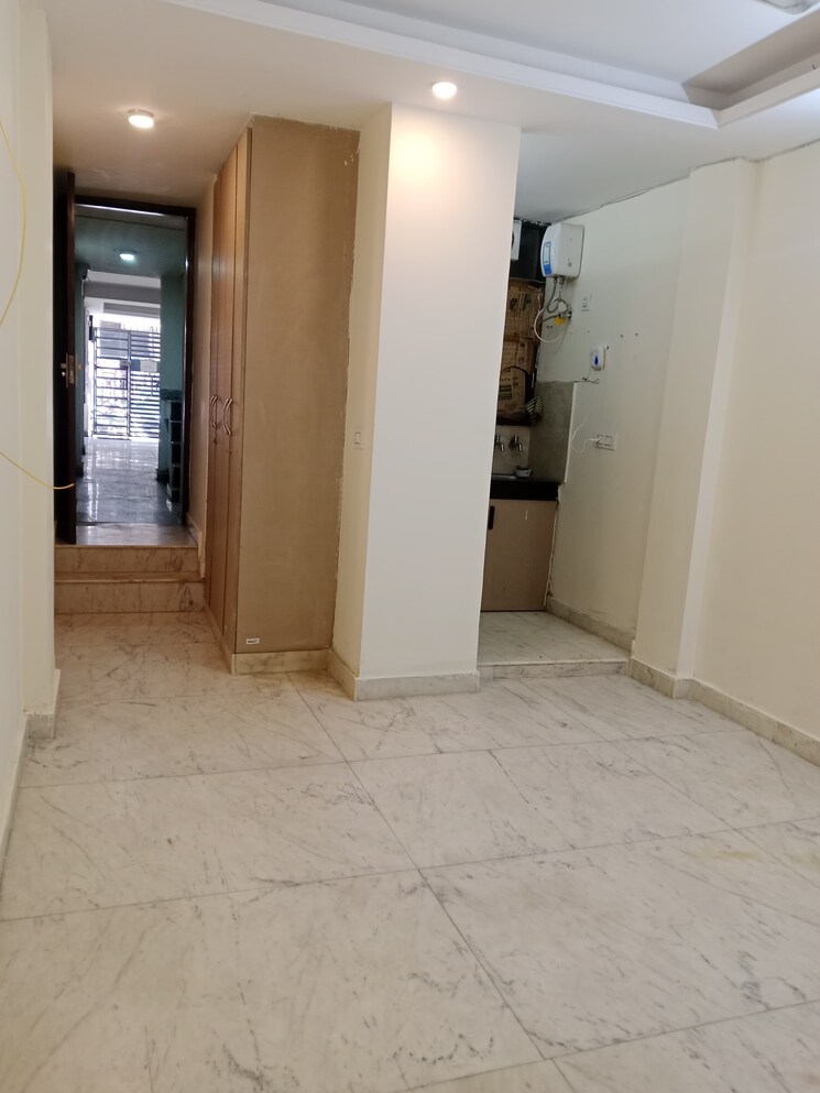 Cover Image, malviya nagar 1 RK 250 Sq.Ft. Builder Floor In Malviya Nagar Delhi 9742952