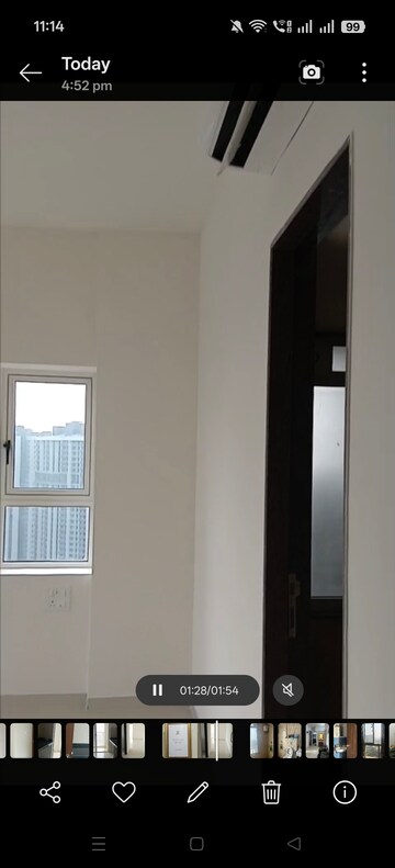 Room in 2 BHK Apartment at Lodha Amara Tower 24 And 25, Kolshet Road – for Rent