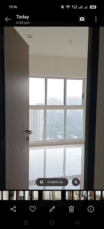 2 BHK Apartment For Rent in Lodha Amara Tower 24 And 25, Kolshet Road