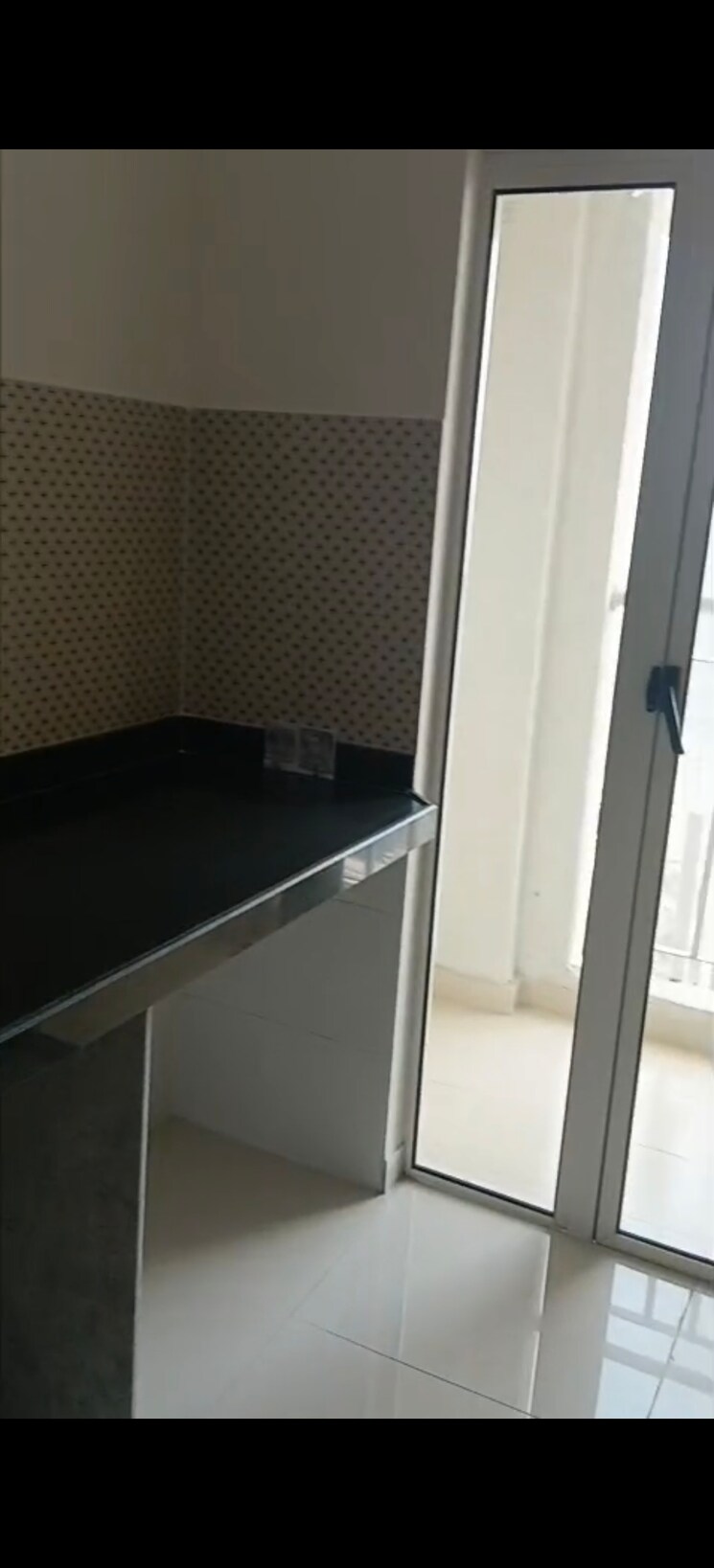 Balcony, lodha-amara-tower-24-and-25 2 Bedroom 722 Sq.Ft. Apartment In Kolshet Road Thane 9742958