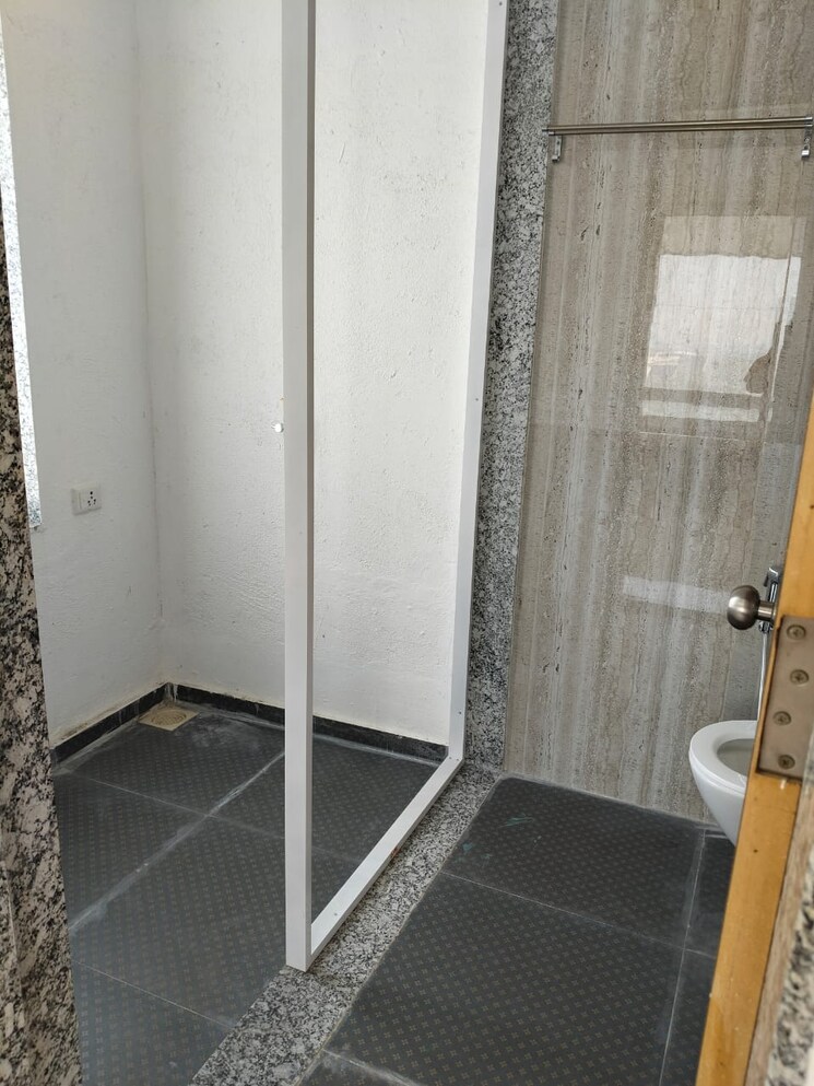 Bathroom, parth-lakefront 1 Bedroom 675 Sq.Ft. Apartment In Dighe Navi Mumbai 9743039