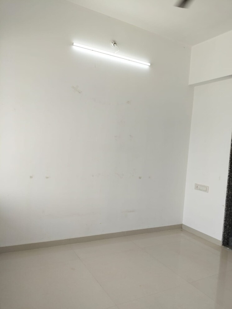 Room, parth-lakefront 1 Bedroom 675 Sq.Ft. Apartment In Dighe Navi Mumbai 9743039