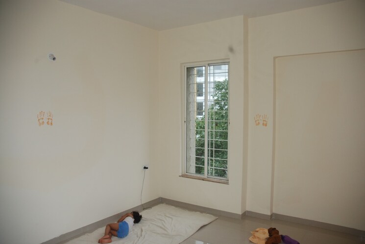 Room, whispering-winds 2 Bedroom 800 Sq.Ft. Apartment In Aundh Pune 9743045