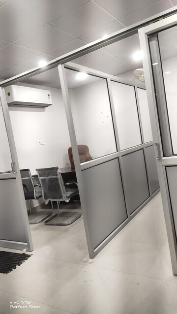  Office Space For Rent in Vibhuti Khand