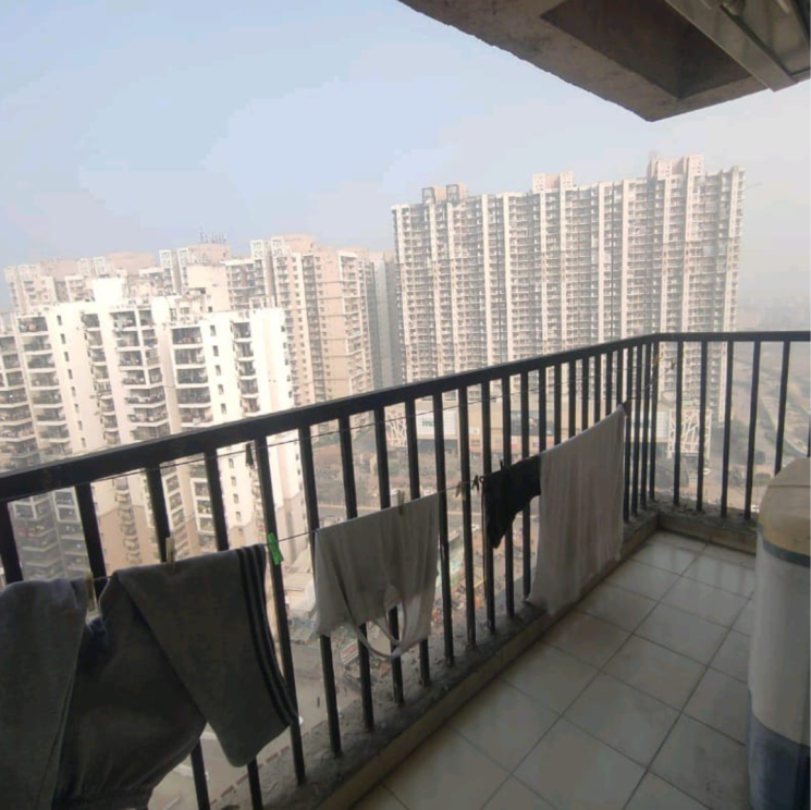 Balcony, gaur-city-2-11th-avenue 2.5 Bedroom 1205 Sq.Ft. Apartment In Sector 16c Greater Noida Greater Noida 9743068