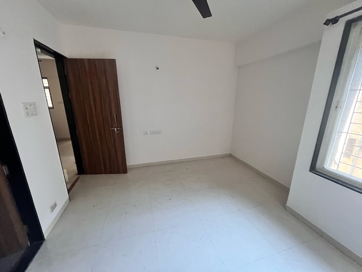 Room, vishrantwadi 2 Bedroom 800 Sq.Ft. Apartment In Vishrantwadi Pune 9743076