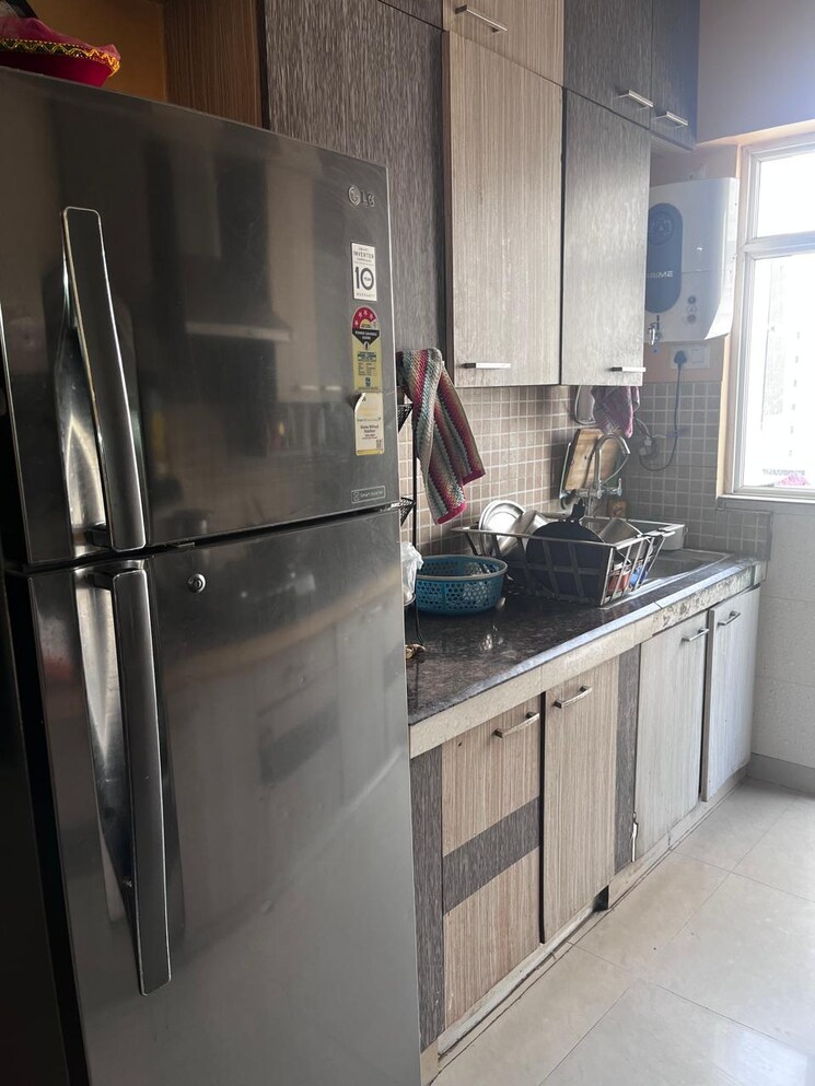 Kitchen, sethi-max-royale 2 Bedroom 1250 Sq.Ft. Apartment In Sector 76 Noida 9743091