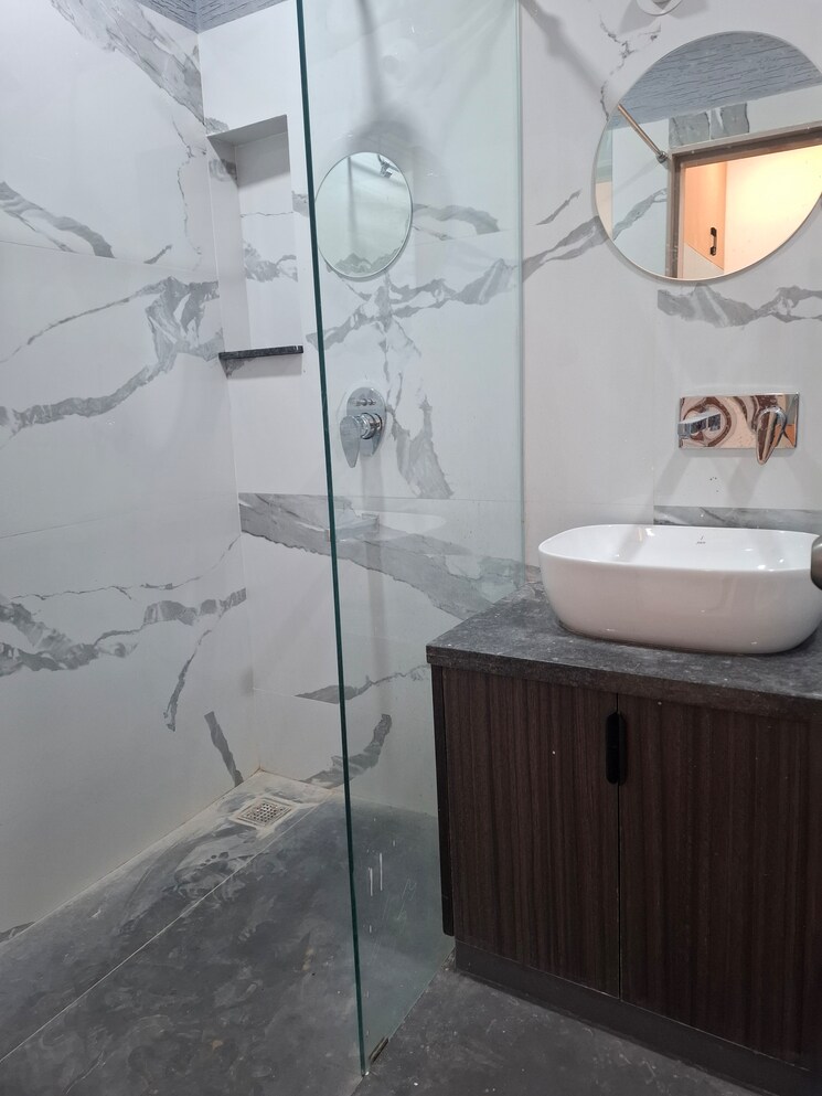 Master Bedroom, banjara hills 3 Bedroom 2000 Sq.Ft. Apartment In Banjara Hills Hyderabad 9743111