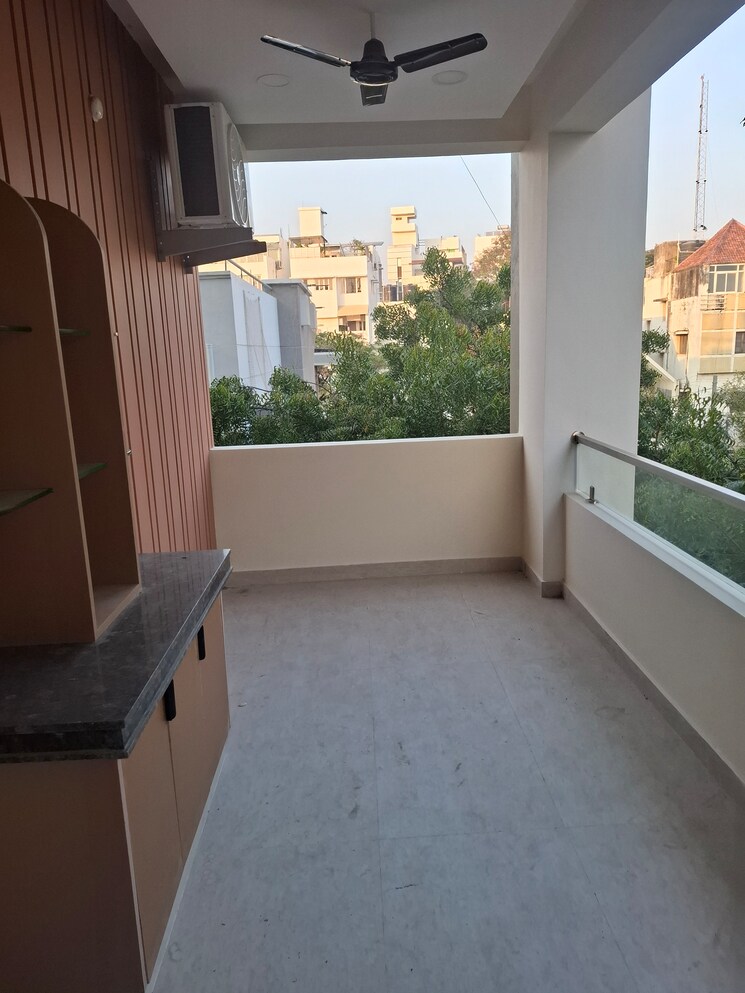 Kitchen, banjara hills 3 Bedroom 2000 Sq.Ft. Apartment In Banjara Hills Hyderabad 9743111