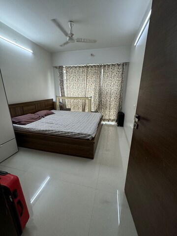 Bathroom in 2 BHK Apartment at Akshar Alvario, Seawoods – for Rent