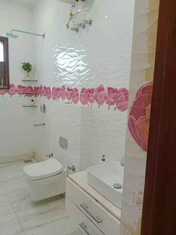 Attached Bathroom in 2 BHK Builder Floor at Ansals Sushant City – for Rent