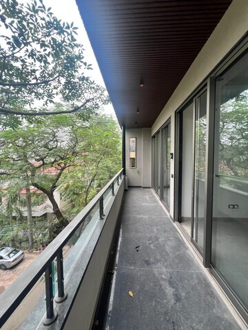 Balcony in 4 BHK Builder Floor at Safdarjung Enclave – for Rent