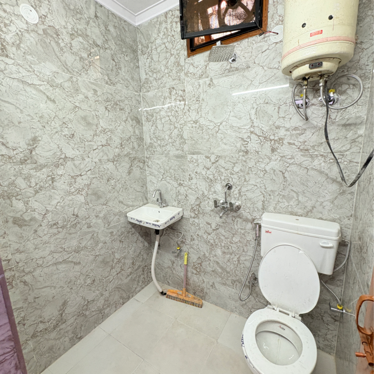 Bathroom, khirki extension 2 Bedroom 75 Sq.Yd. Builder Floor In Khirki Extension Delhi 9743296