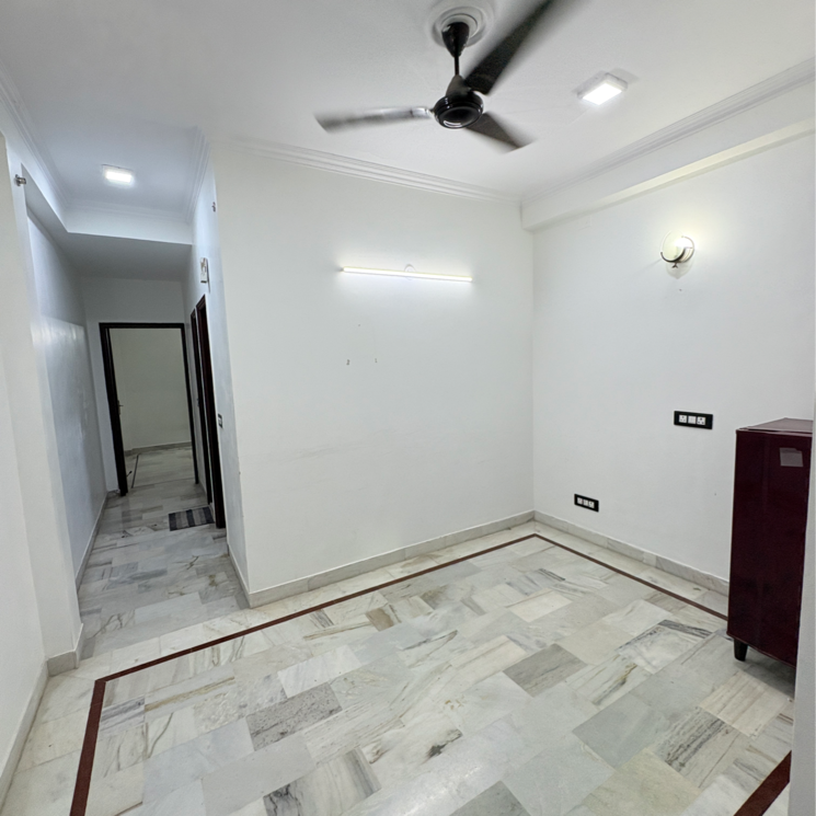 Bathroom, khirki extension 1 Bedroom 45 Sq.Yd. Builder Floor In Khirki Extension Delhi 9743302