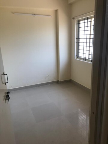 Room in 2 BHK Apartment at Doddanekundi – for Rent