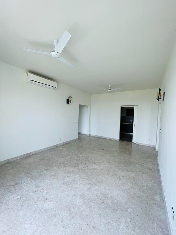 Room, ireo-the-corridors 2 Bedroom 1296 Sq.Ft. Apartment In Sector 67a Gurgaon 9743385