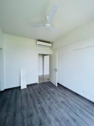 Room in 2 BHK Apartment at Ireo The Corridors, Sector 67a – for Rent