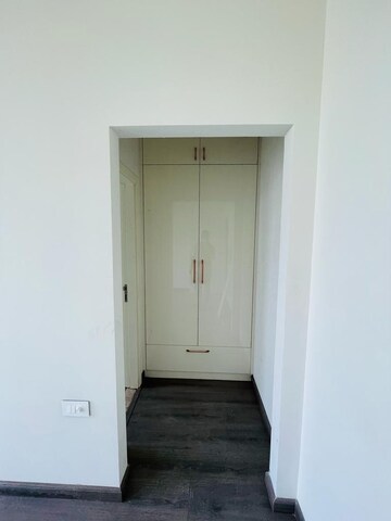 Room in 2 BHK Apartment at Ireo The Corridors, Sector 67a – for Rent