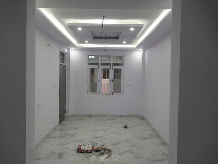 Room, lolai 3 Bedroom 1200 Sq.Ft. Independent House In Lolai Lucknow 9743382