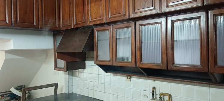 Kitchen, sector 41 5 Bedroom 162 Sq.Mt. Independent House In Sector 41 Noida 9743403