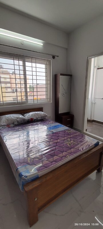 Bedroom in 1 RK Apartment at Mahadevpura – for Rent
