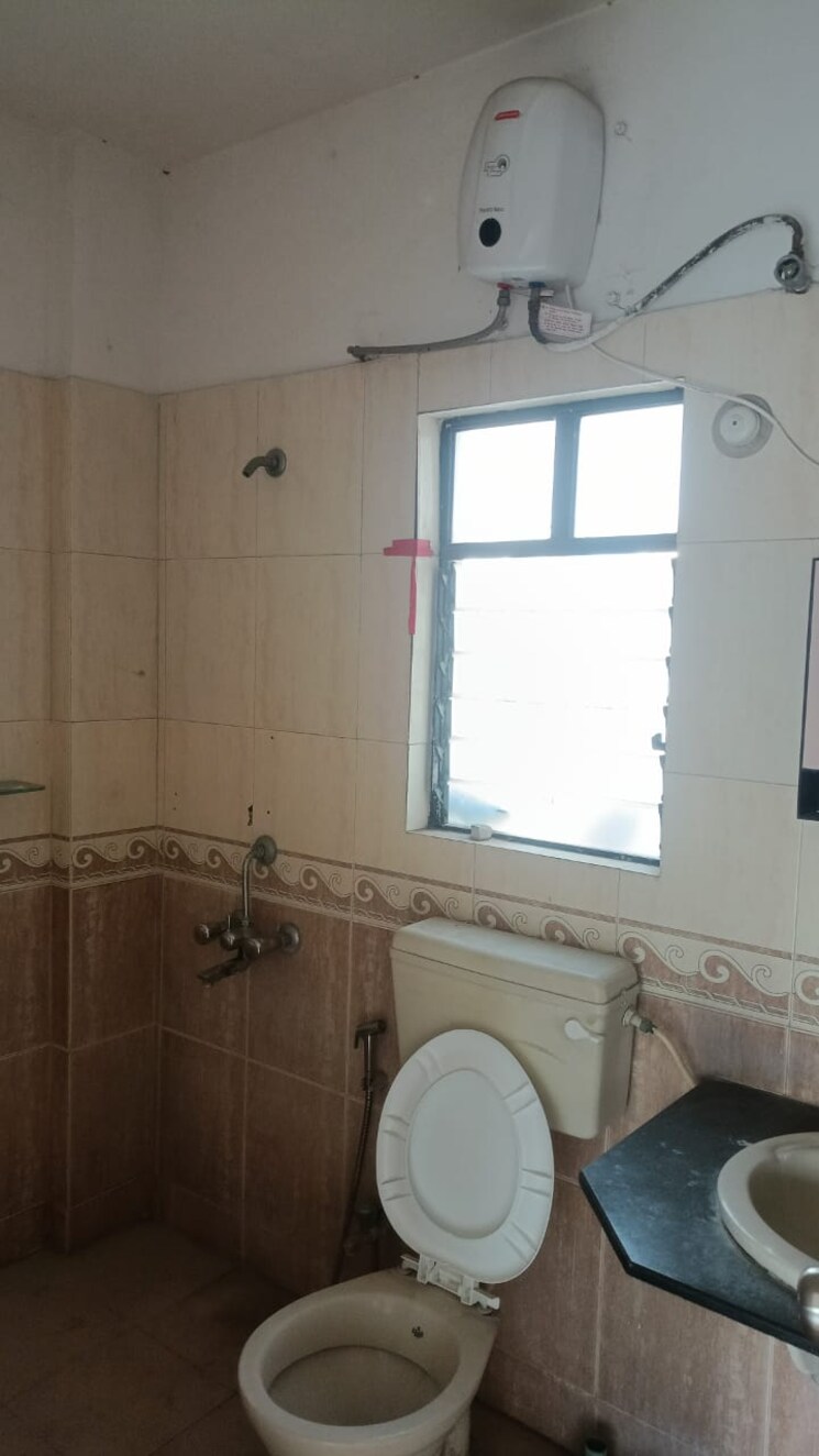 Bathroom, gulmohar-orchids 2 Bedroom 1150 Sq.Ft. Apartment In Kharadi Pune 9736366