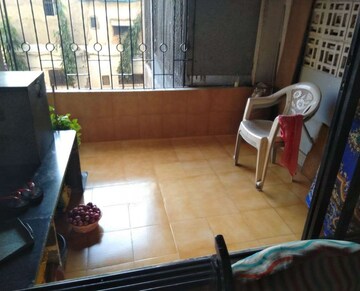 Furnished Amenities in 1 BHK Apartment at Millennium Tower, Kandivali East – for Sale