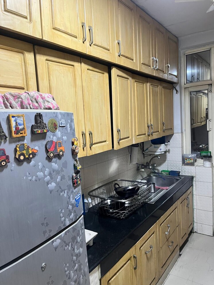 Kitchen, mapsko-krishna-apra-sapphire 3 Bedroom 1470 Sq.Ft. Apartment In Vaibhav Khand Ghaziabad 9743531