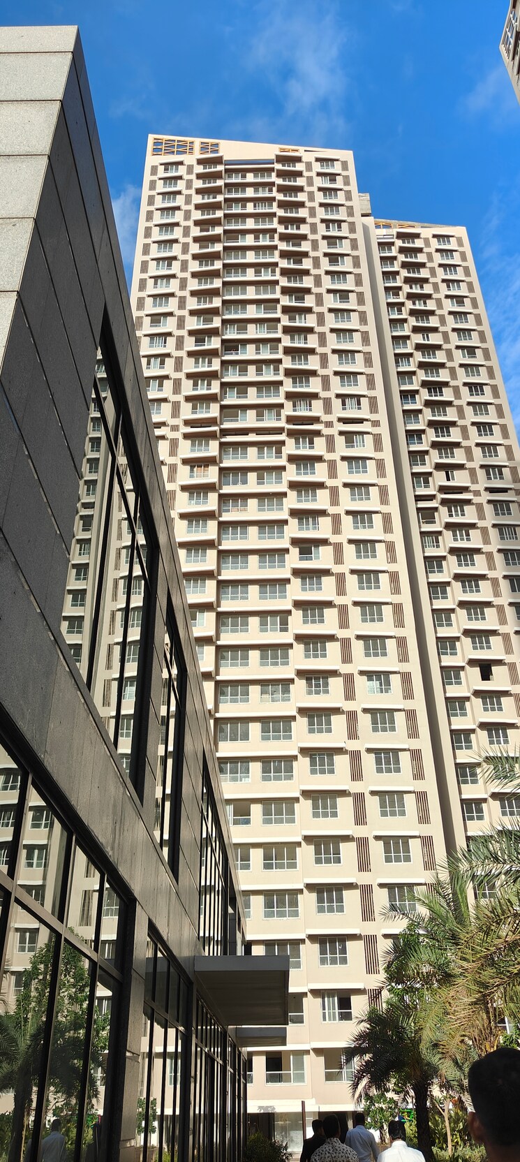 Exterior View, kalpataru-radiance 3 Bedroom 1000 Sq.Ft. Apartment In Goregaon West Mumbai 9743557