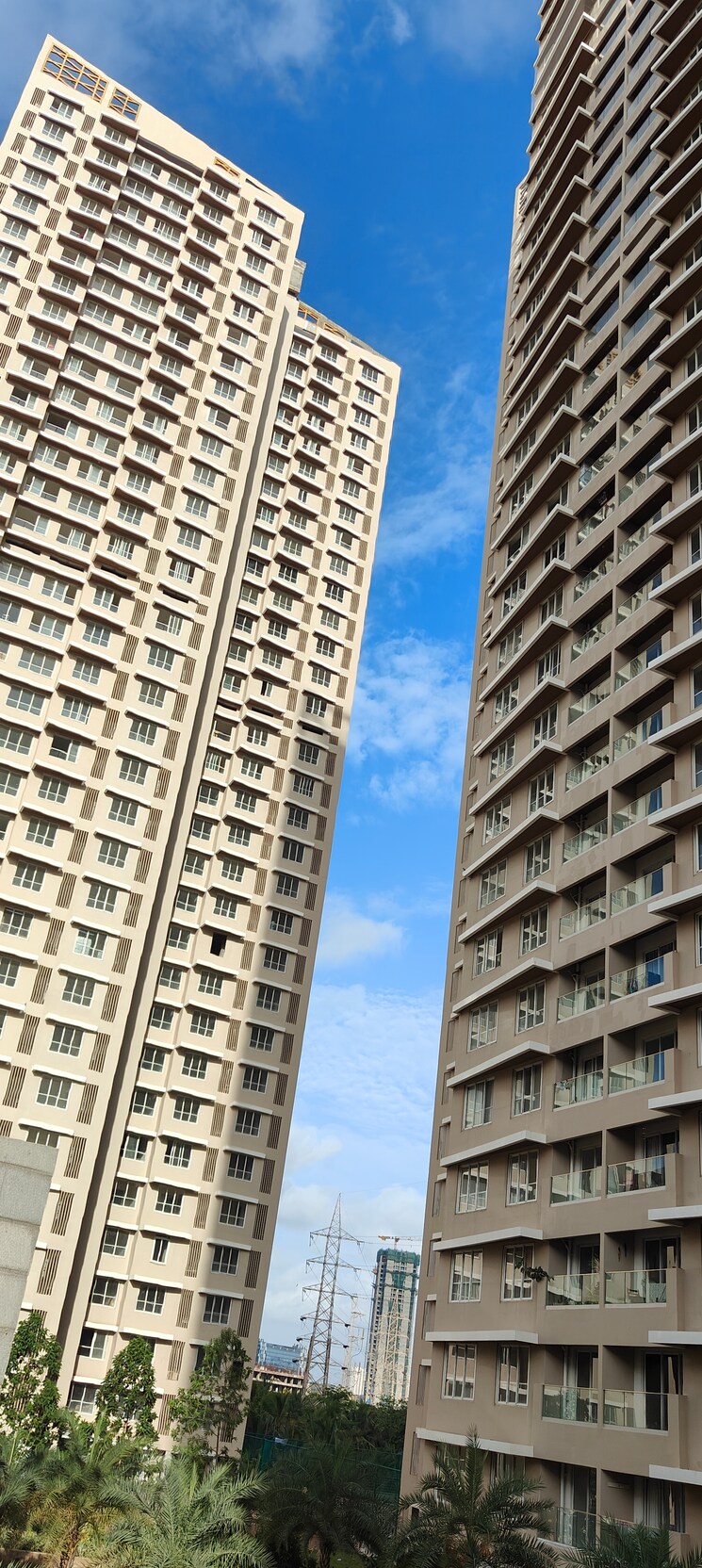 Exterior View, kalpataru-radiance 3 Bedroom 1000 Sq.Ft. Apartment In Goregaon West Mumbai 9743557