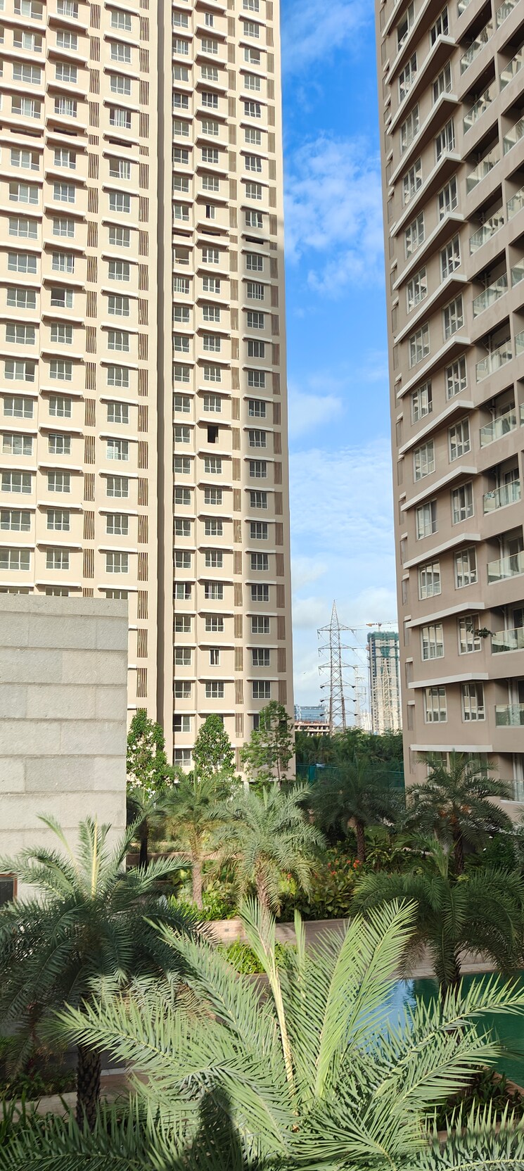 Exterior View, kalpataru-radiance 3 Bedroom 1000 Sq.Ft. Apartment In Goregaon West Mumbai 9743557