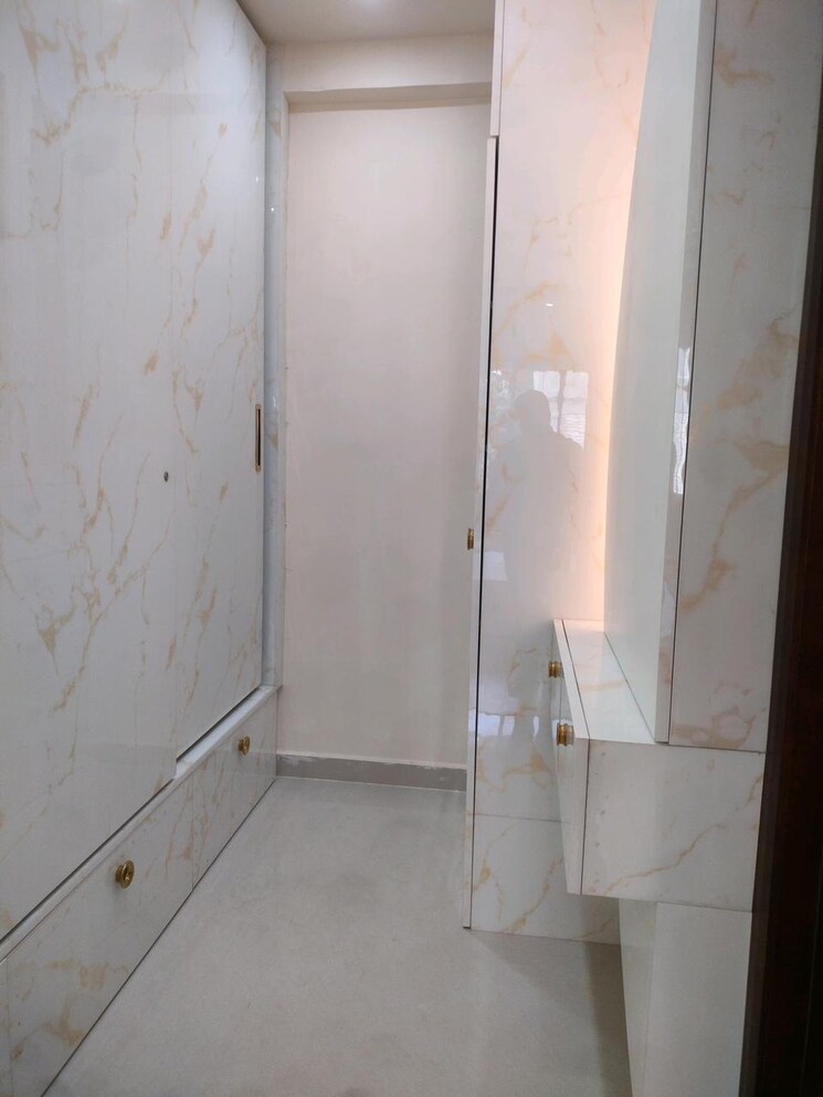 Bathroom, skylark-arcadia-phase-2 5 Bedroom 5000 Sq.Ft. Villa In Whitefield Bangalore 9743567