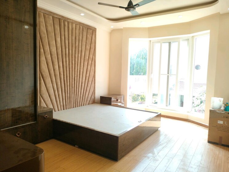 Bedroom, skylark-arcadia-phase-2 5 Bedroom 5000 Sq.Ft. Villa In Whitefield Bangalore 9743567