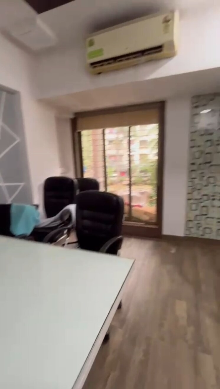 Team Area, shantinagar-chs Commercial Office Space 560 Sq.Ft. In Mira Road Thane 9743605