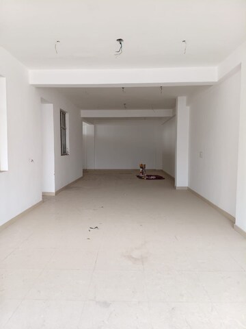 Room in  Warehouse at Sector 63 – for Rent