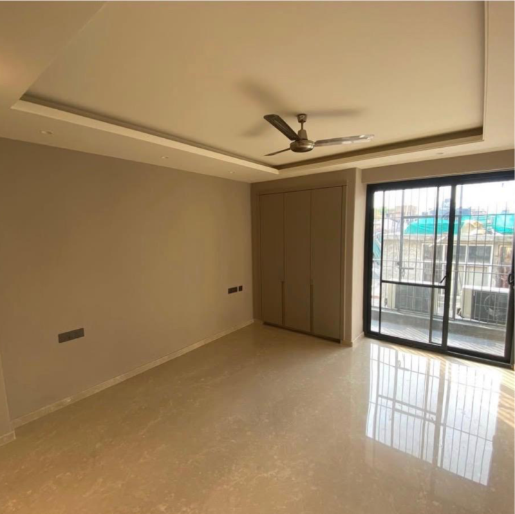 Room, greater kailash i 3 Bedroom 1900 Sq.Ft. Builder Floor In Greater Kailash I Delhi 9743624