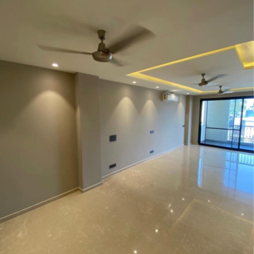 Room in 3 BHK Builder Floor at Greater Kailash I – for Sale