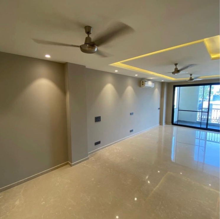 Room, greater kailash i 3 Bedroom 1900 Sq.Ft. Builder Floor In Greater Kailash I Delhi 9743624