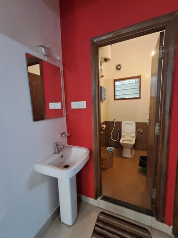 Team Area in 2 BHK Builder Floor at Koramangala – for Rent