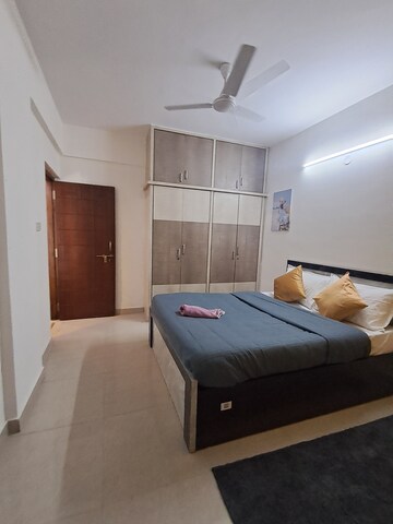 Furnished Amenities in 2 BHK Builder Floor at Koramangala – for Rent