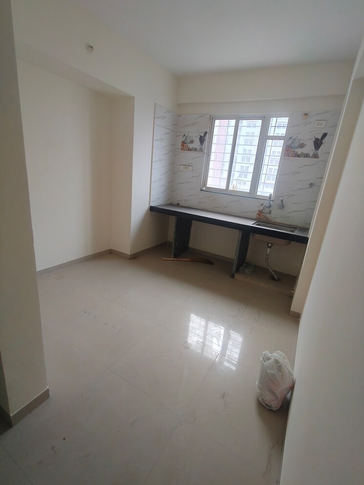 Room, platinum-park-apartment 1 Bedroom 655 Sq.Ft. Apartment In Undri Pune 9743705