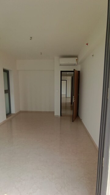 Room in 1 BHK Apartment at Lodha New Cuffe Parade, Wadala – for Rent