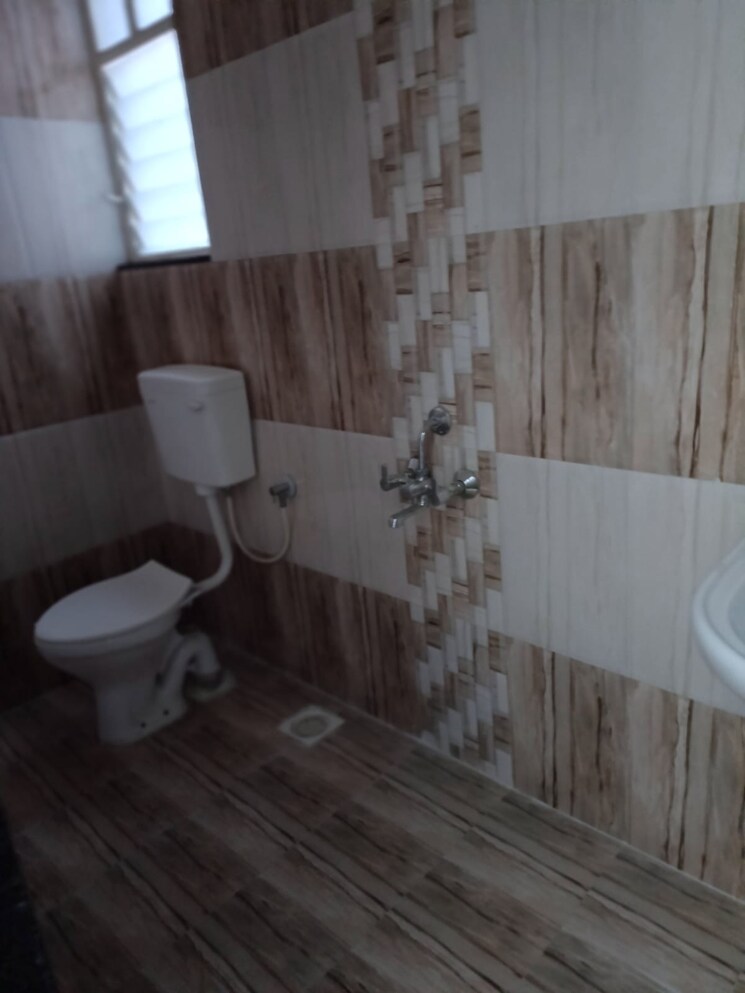 Bathroom, kanchan-onyx 1 Bedroom 622 Sq.Ft. Apartment In Pisoli Pune 9743717